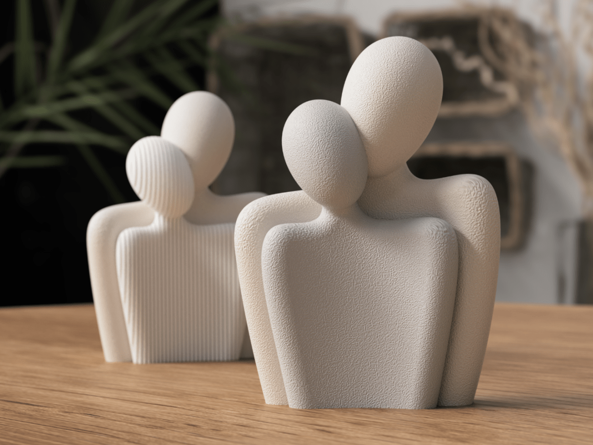 Estátua Casal – Escultura Decorativa para Dia dos Namorados e Decoração Romântica - Criativalia