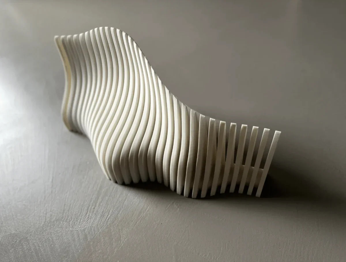 Prateleira Ondina III – Impacto Escultural com Design Orgânico - Criativalia