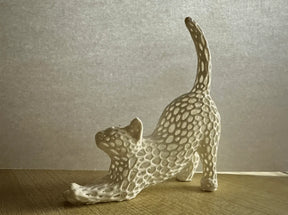 Escultura Gato Voronoi Espreguiçando - Criativalia