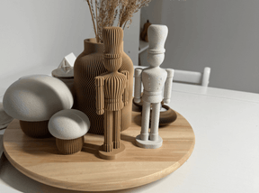 Quebra - nozes Decorativo 20cm – Decoração de Natal Artesanal e Sustentável - Criativalia