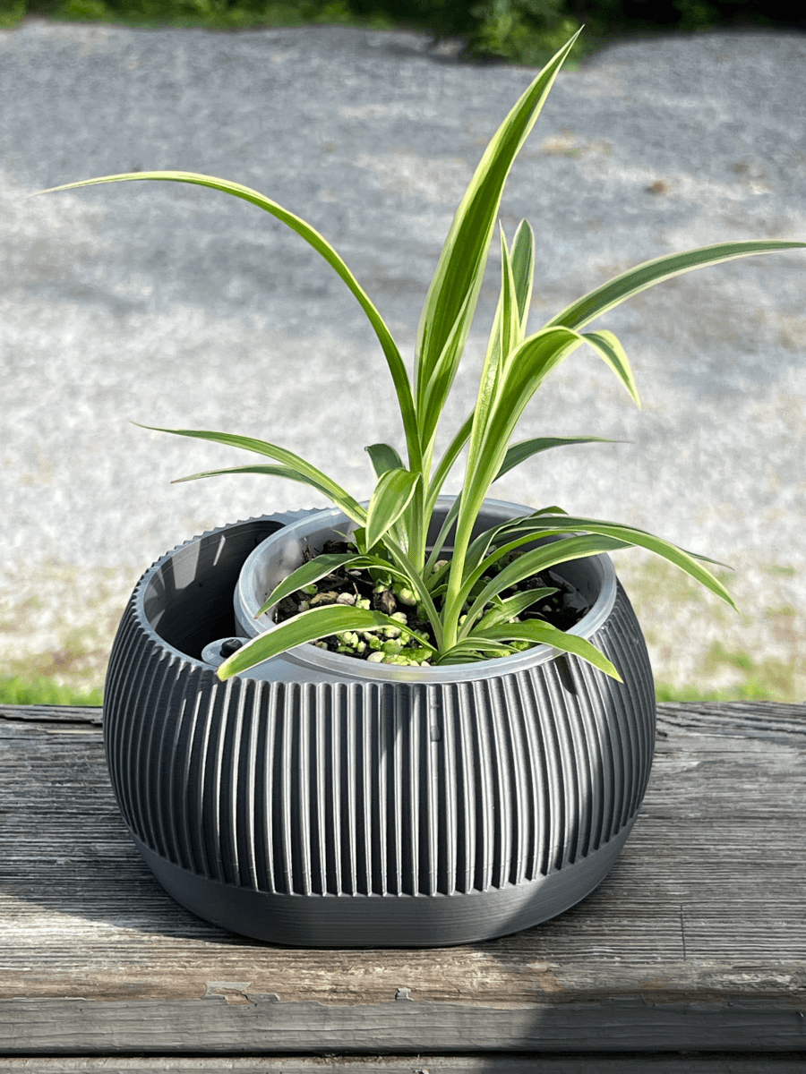 Vaso Autoirrigável com Nível de Água - Iris - Criativalia